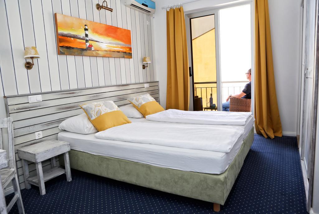 Tweepersoonskamer met 1 of 2 Bedden en Balkon