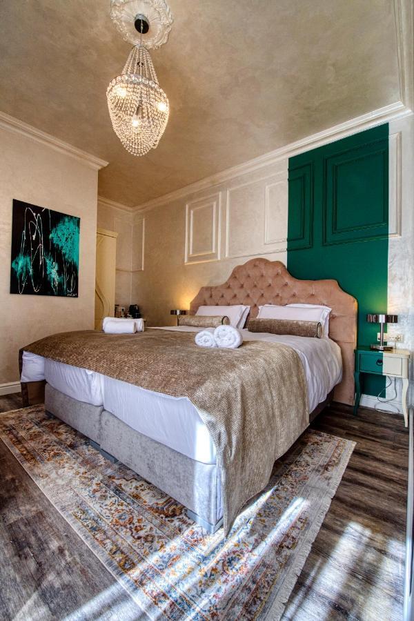 Deluxe Tweepersoonskamer met 1 of 2 Bedden