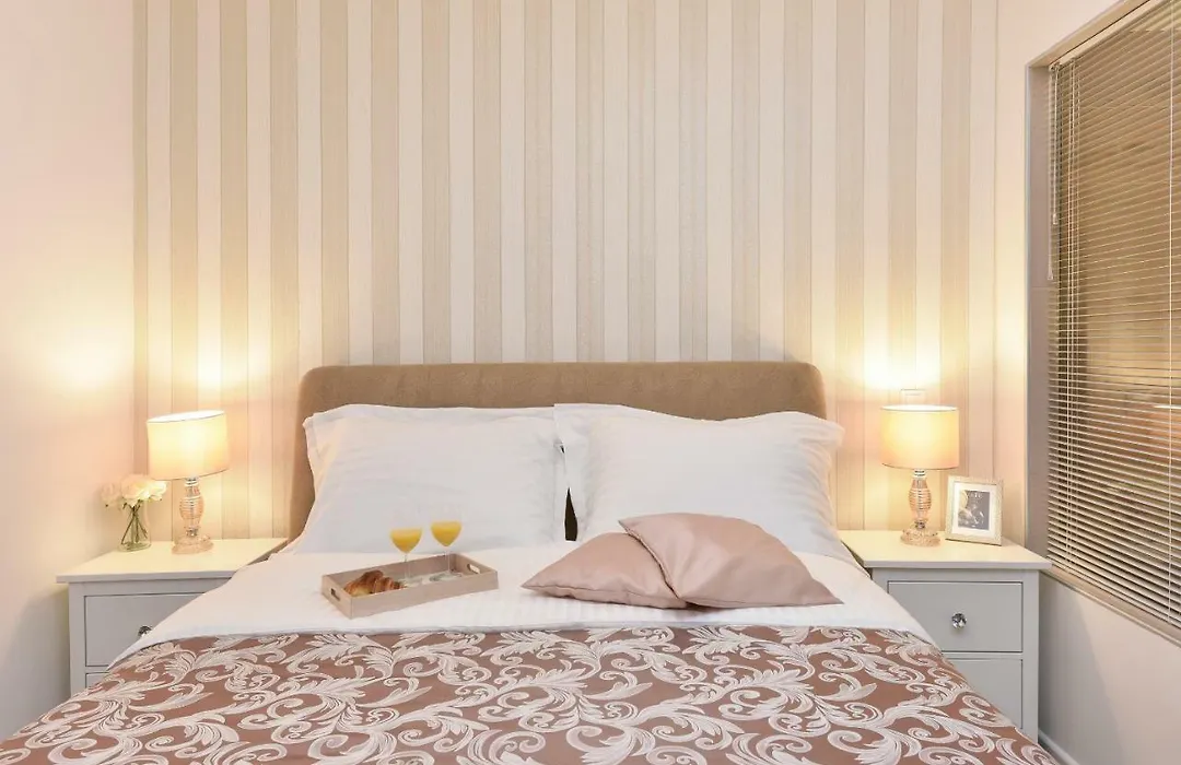 Harvey'S Luxury Rooms-1