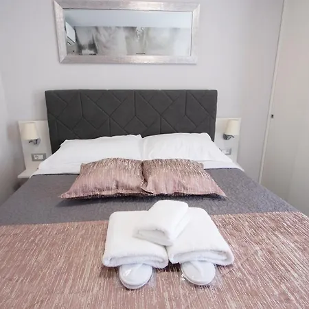 Calm Apartment & Room-2